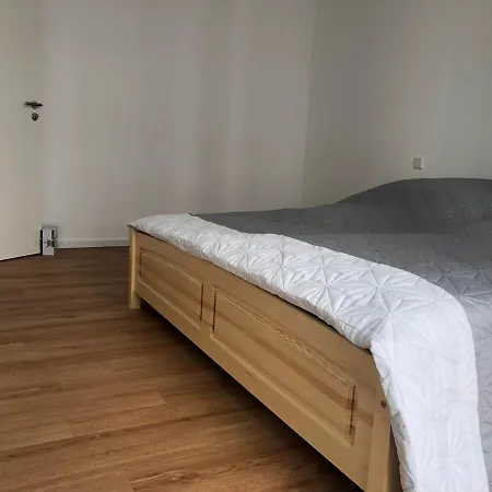 2 Nahe Hauptbahnhof Ruhig Zentral Mitte Mit Garten